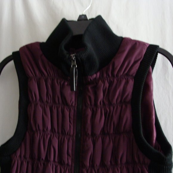 CK CALVIN KLIEN Purple Sleeveless QUILTED "PERFORMANCE" PUFFER Vest Sz LARGE - Picture 4 of 13
